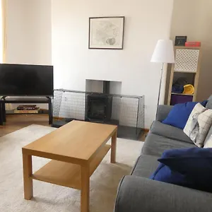 2-bed Flat In Apartment