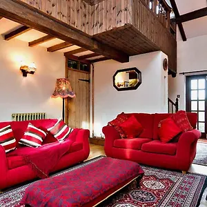 Blaen Cedi Cottages Holiday home Swansea